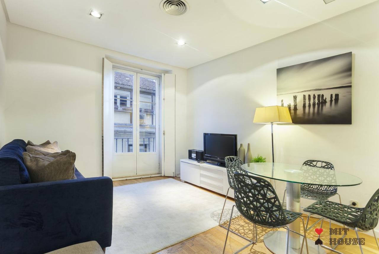 Mit House Puerta Del Sol III En Madrid Apartment Bagian luar foto
