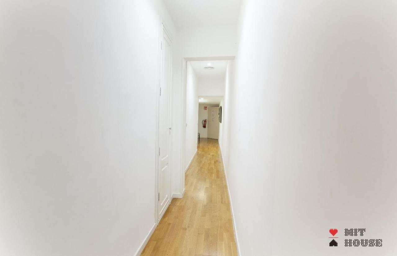 Mit House Puerta Del Sol III En Madrid Apartment Bagian luar foto