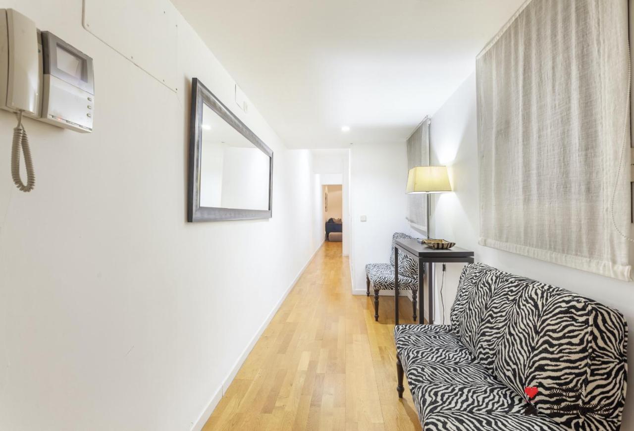 Mit House Puerta Del Sol III En Madrid Apartment Bagian luar foto